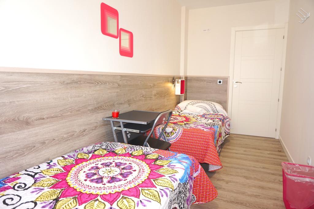 Muchomadrid Hostel Szoba fotó