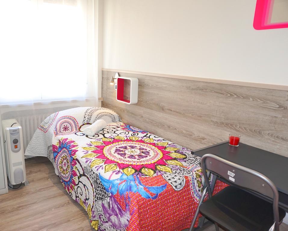 Muchomadrid Hostel Kültér fotó