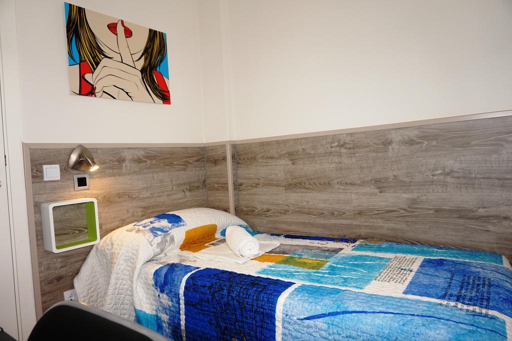 Muchomadrid Hostel Szoba fotó