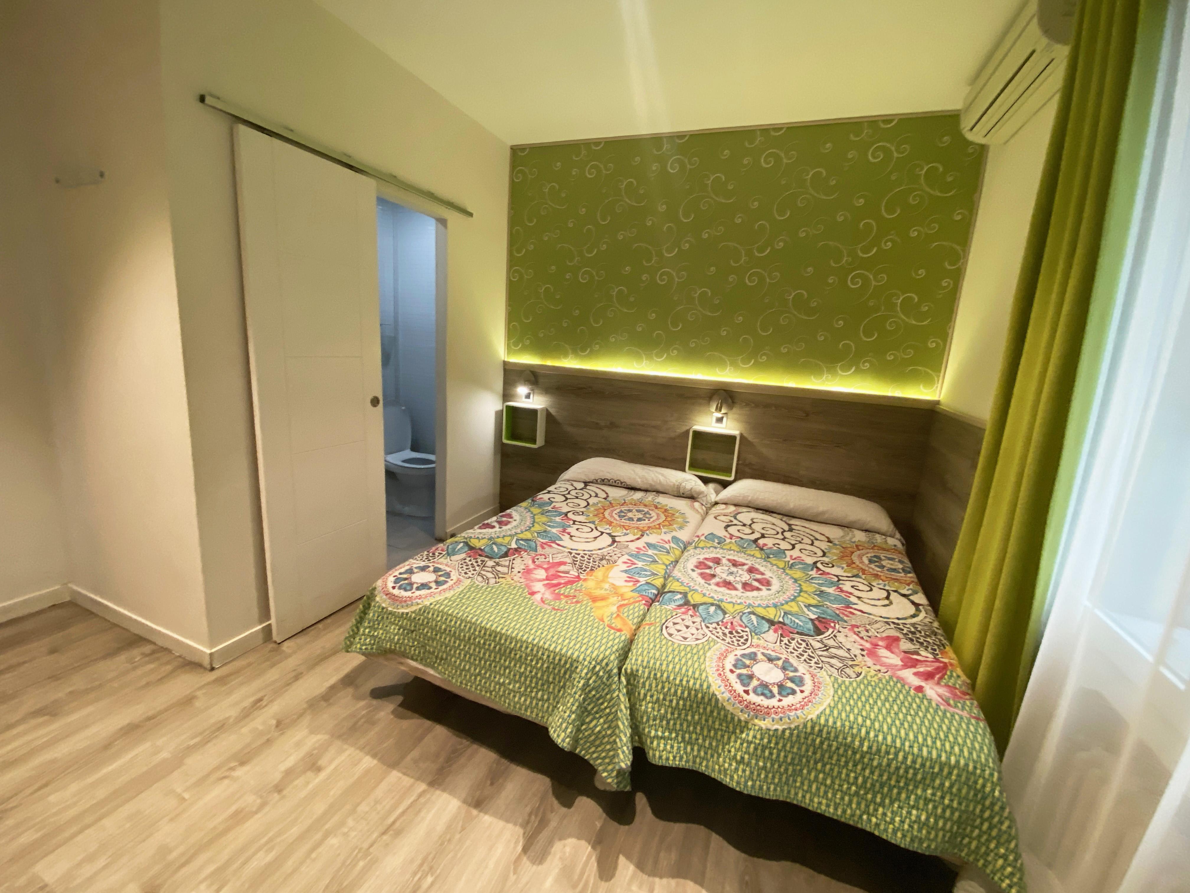 Muchomadrid Hostel Kültér fotó