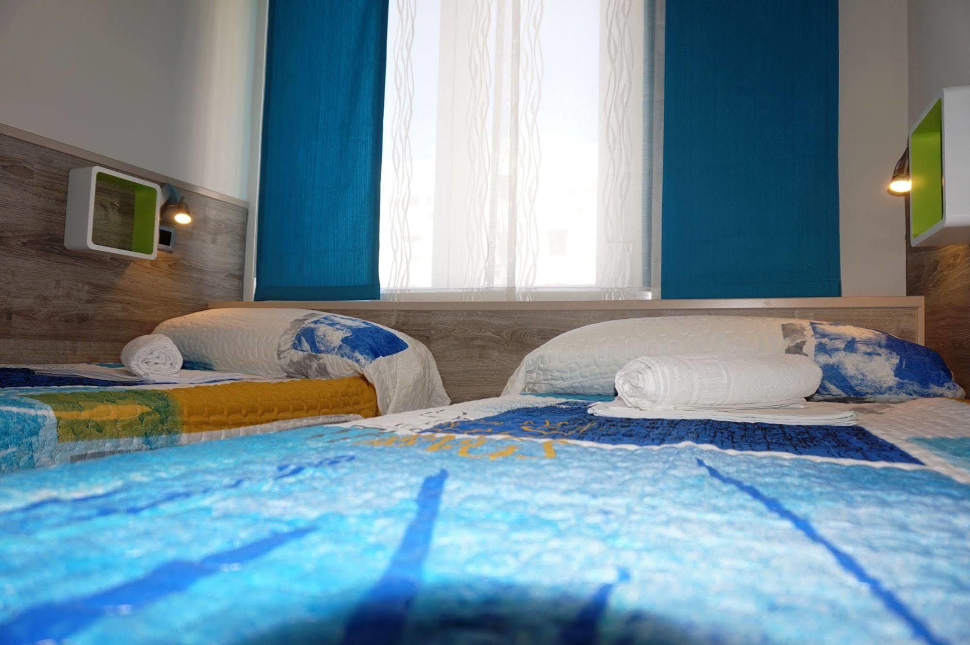 Muchomadrid Hostel Kültér fotó