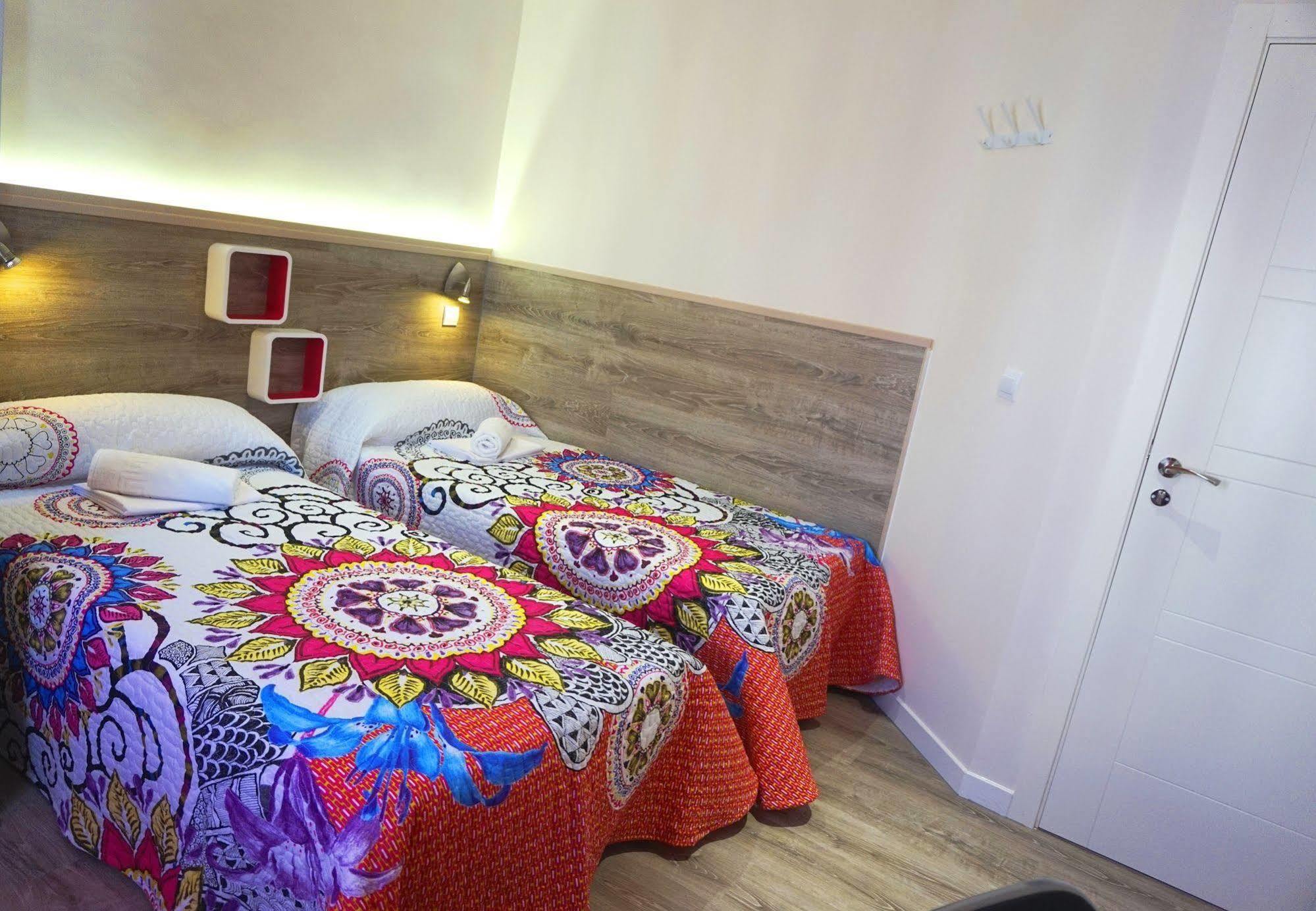 Muchomadrid Hostel Kültér fotó