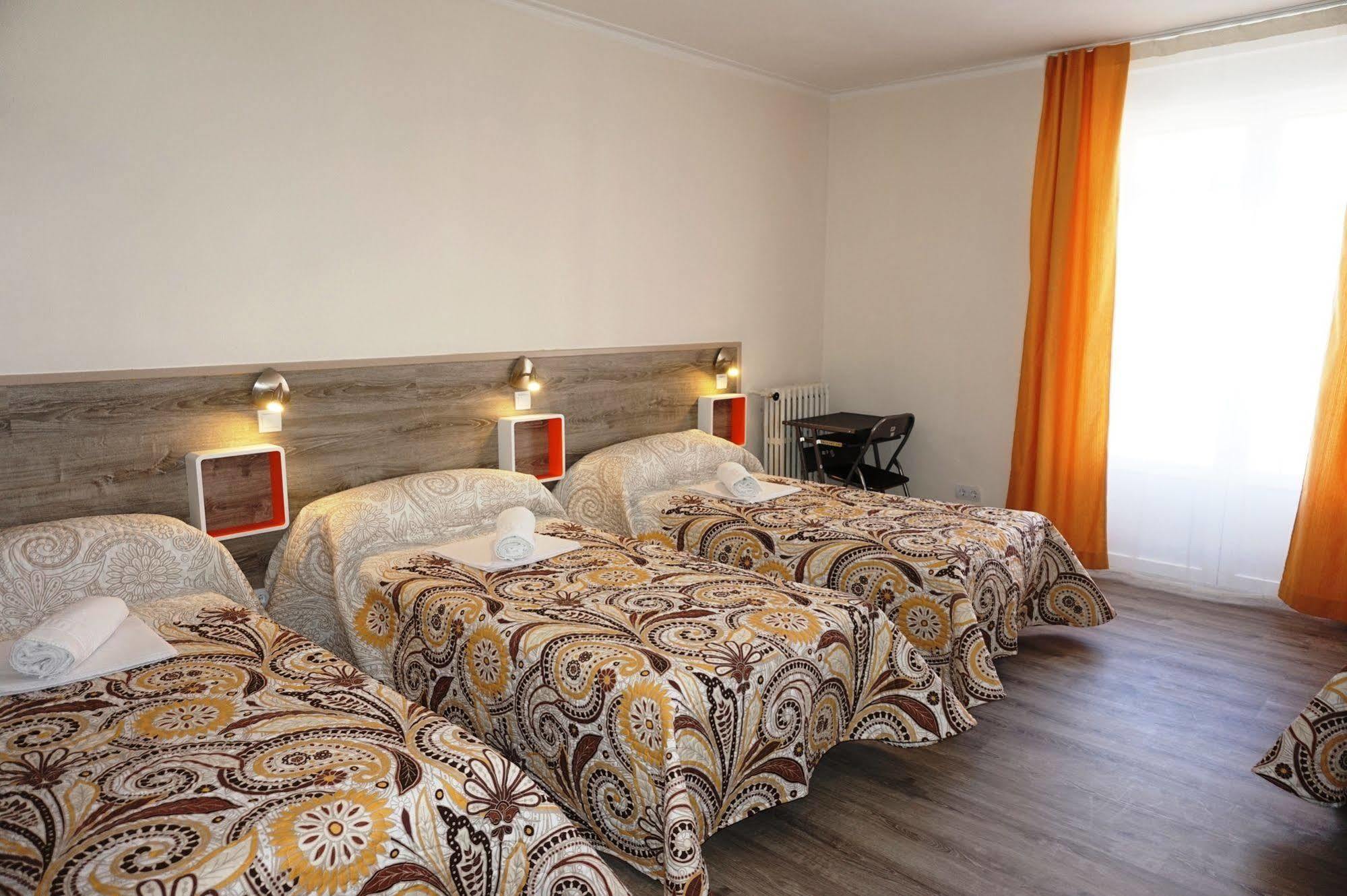 Muchomadrid Hostel Kültér fotó